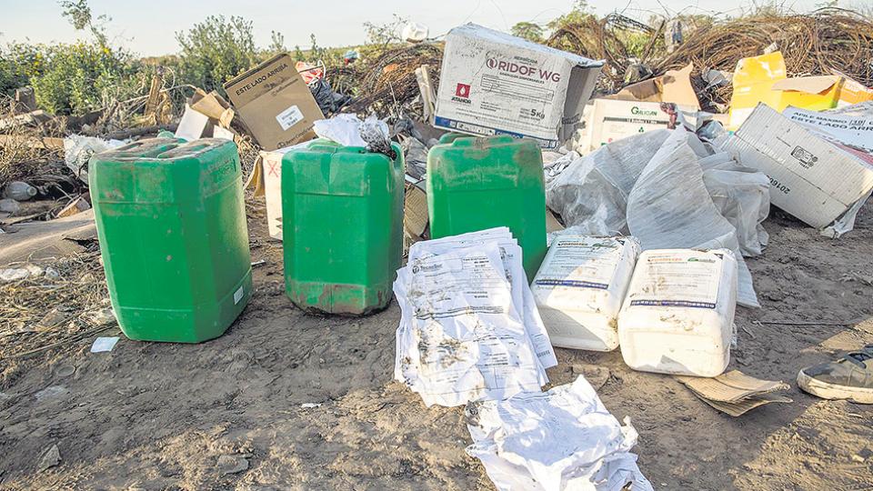 Bajo el descontrol de la fumigación